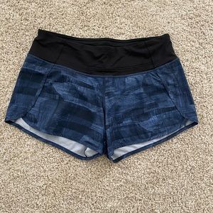 Lululemon Speed Up Mid-Rise Lined Short 4”
